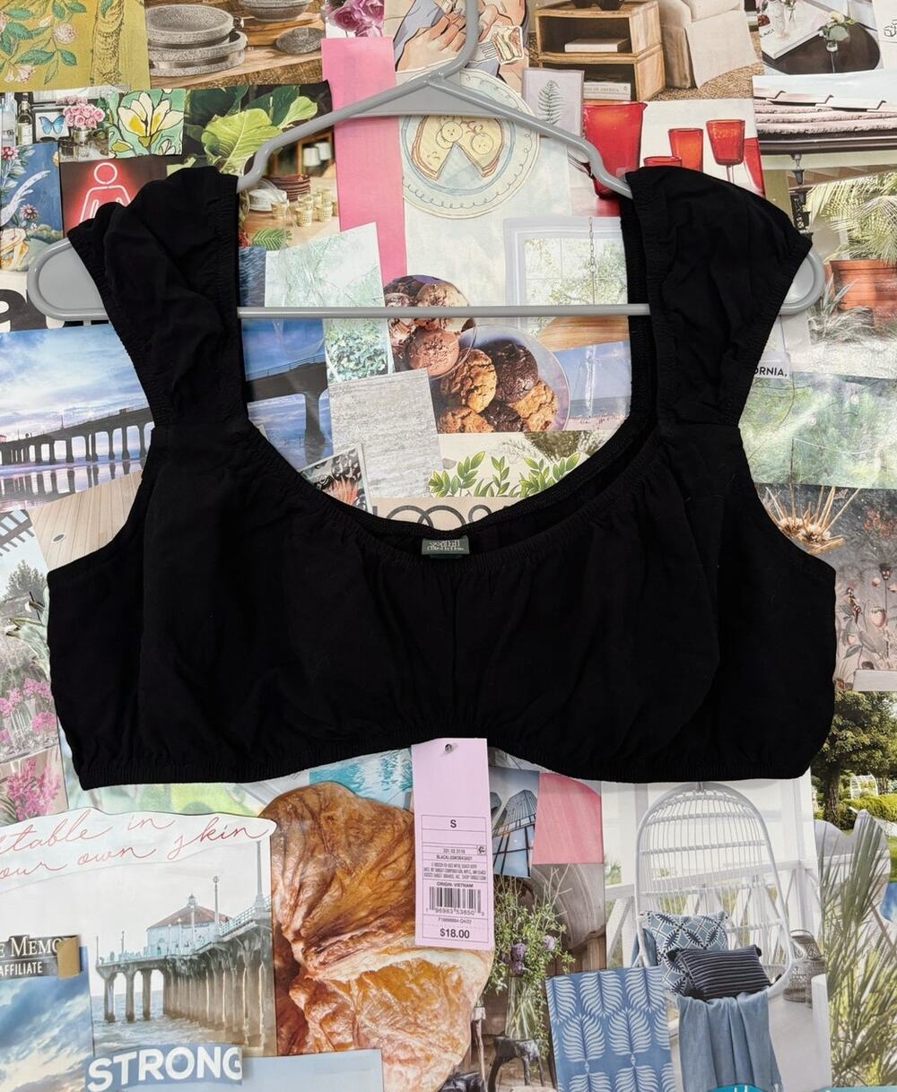 Black Wild Fable Ultra Crop Top S